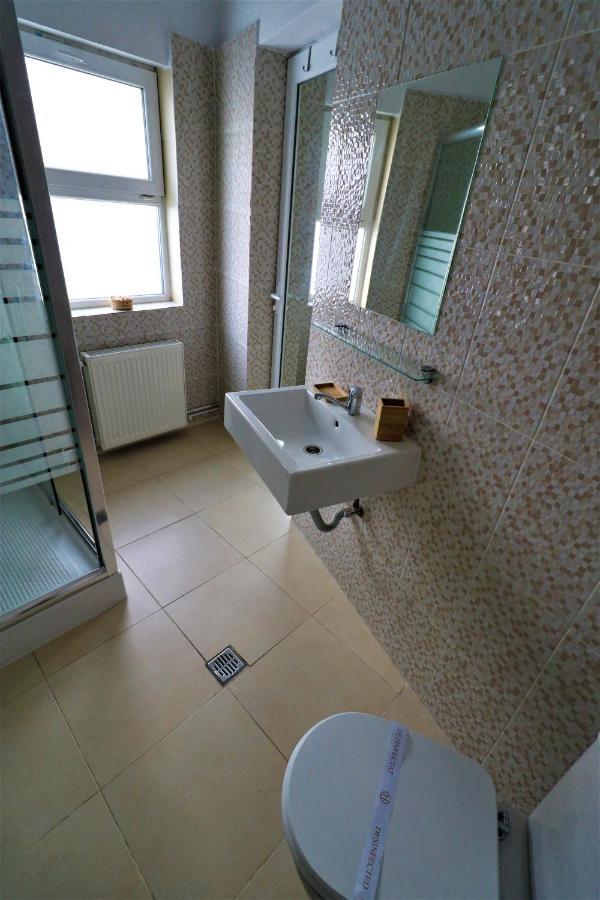Athenee Palace Apartment - Panoramic View Terrace & Balcony - Free Minibar 布加勒斯特 外观 照片