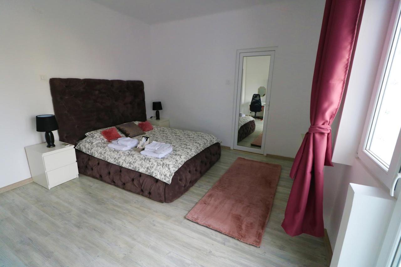 Athenee Palace Apartment - Panoramic View Terrace & Balcony - Free Minibar 布加勒斯特 外观 照片