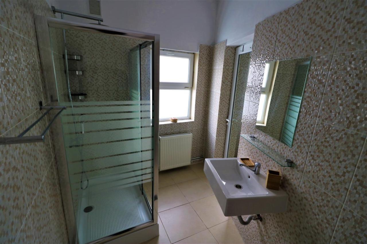 Athenee Palace Apartment - Panoramic View Terrace & Balcony - Free Minibar 布加勒斯特 外观 照片