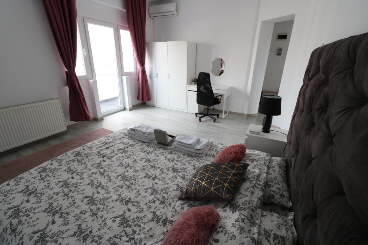 Athenee Palace Apartment - Panoramic View Terrace & Balcony - Free Minibar 布加勒斯特 外观 照片